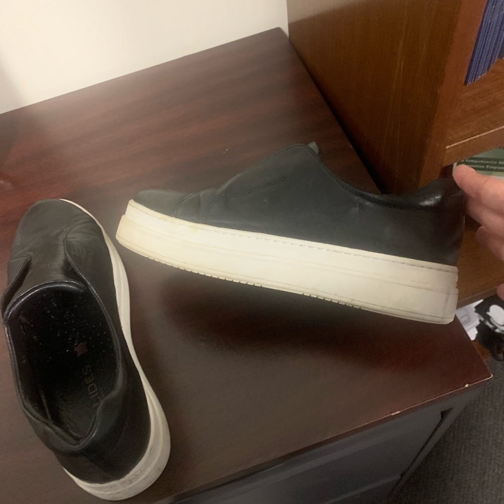 J Slides Black leather